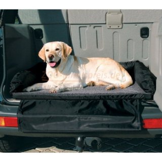 Auto Bett 95cm  x 75cm. für den Kofferraum, aus Nylon fleece. Schützt vor Schmutz und Tierhaaren. Abnehmbare Nylonschürze verhindert das Zerkratzen der Stoßstange.